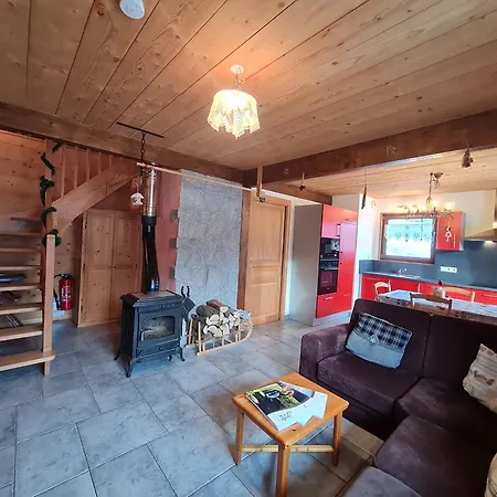 Semesterbostad Chaleureux Face Aux Pistes, Proche Gerardmer, Ideal Pour Famille, Balcon Et Terrasse - Fr-1-589-182 Ban-sur-Meurthe-Clefcy