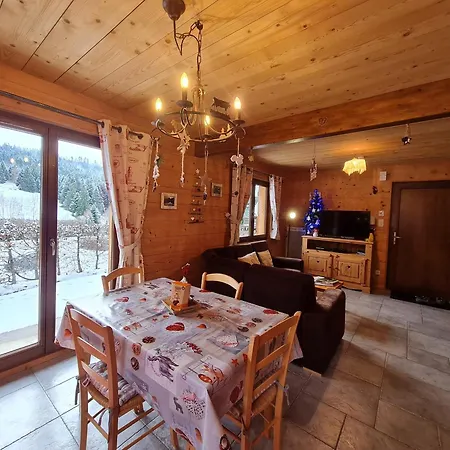 Chaleureux Face Aux Pistes, Proche Gerardmer, Ideal Pour Famille, Balcon Et Terrasse - Fr-1-589-182 Semesterbostad *